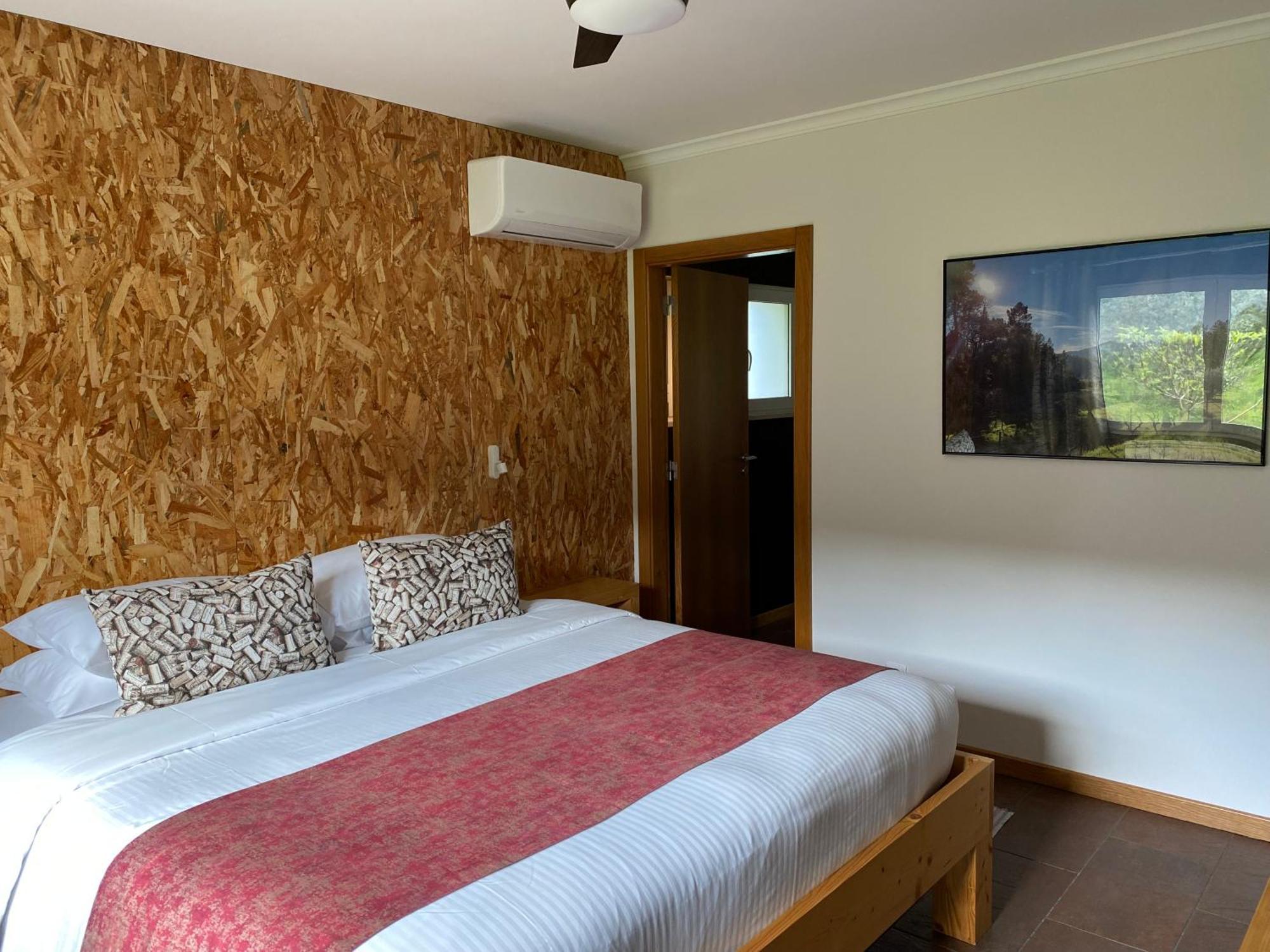 Casa Carvalhal - Adults Only Bed & Breakfast Gois Exterior photo
