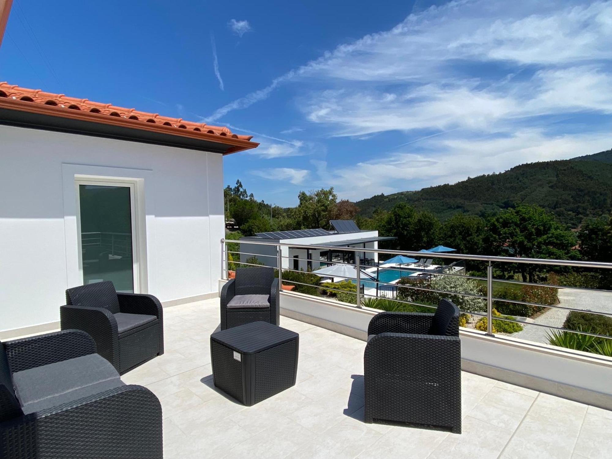 Casa Carvalhal - Adults Only Bed & Breakfast Gois Exterior photo